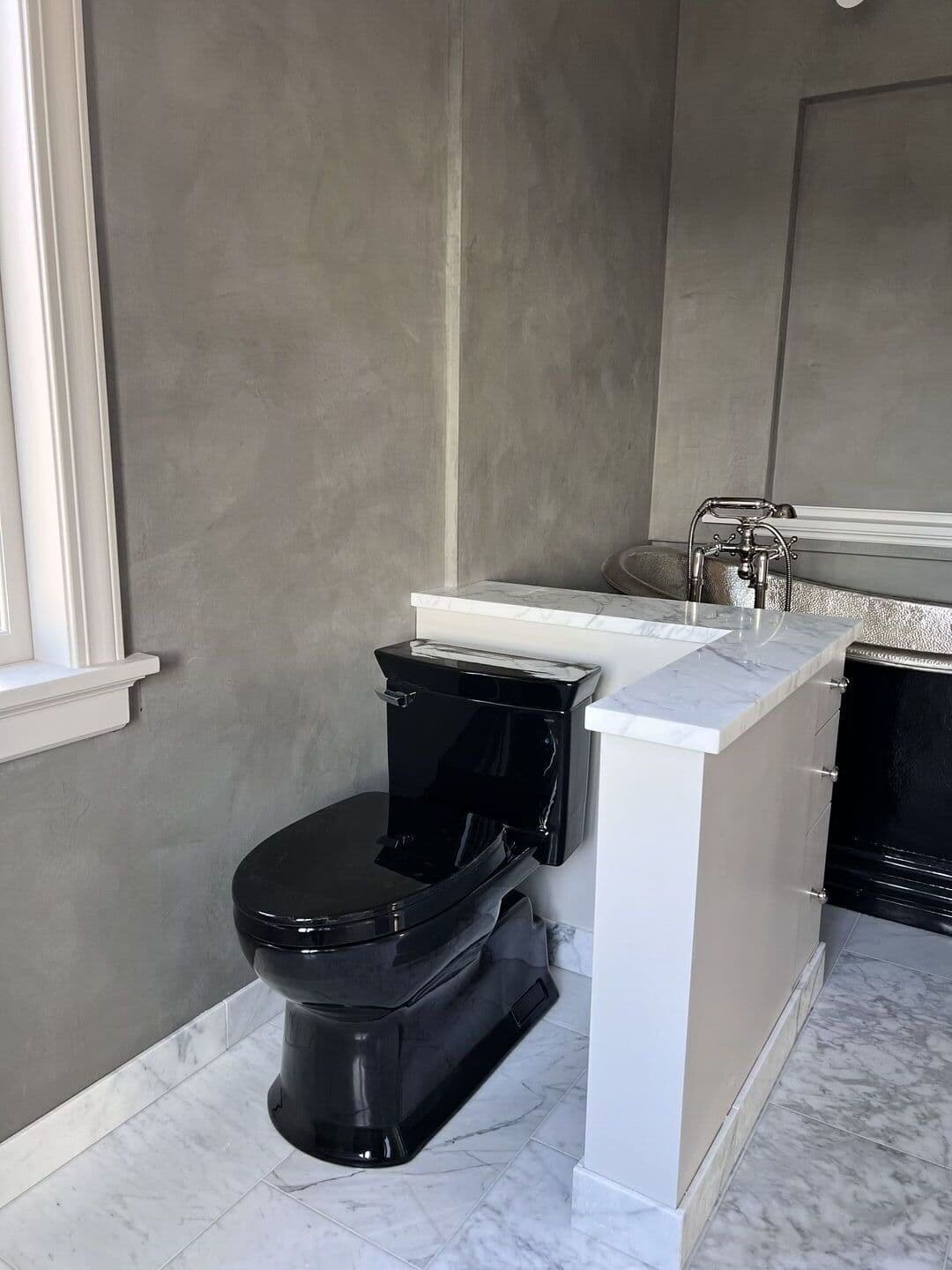 Modern Bathroom — photo 4