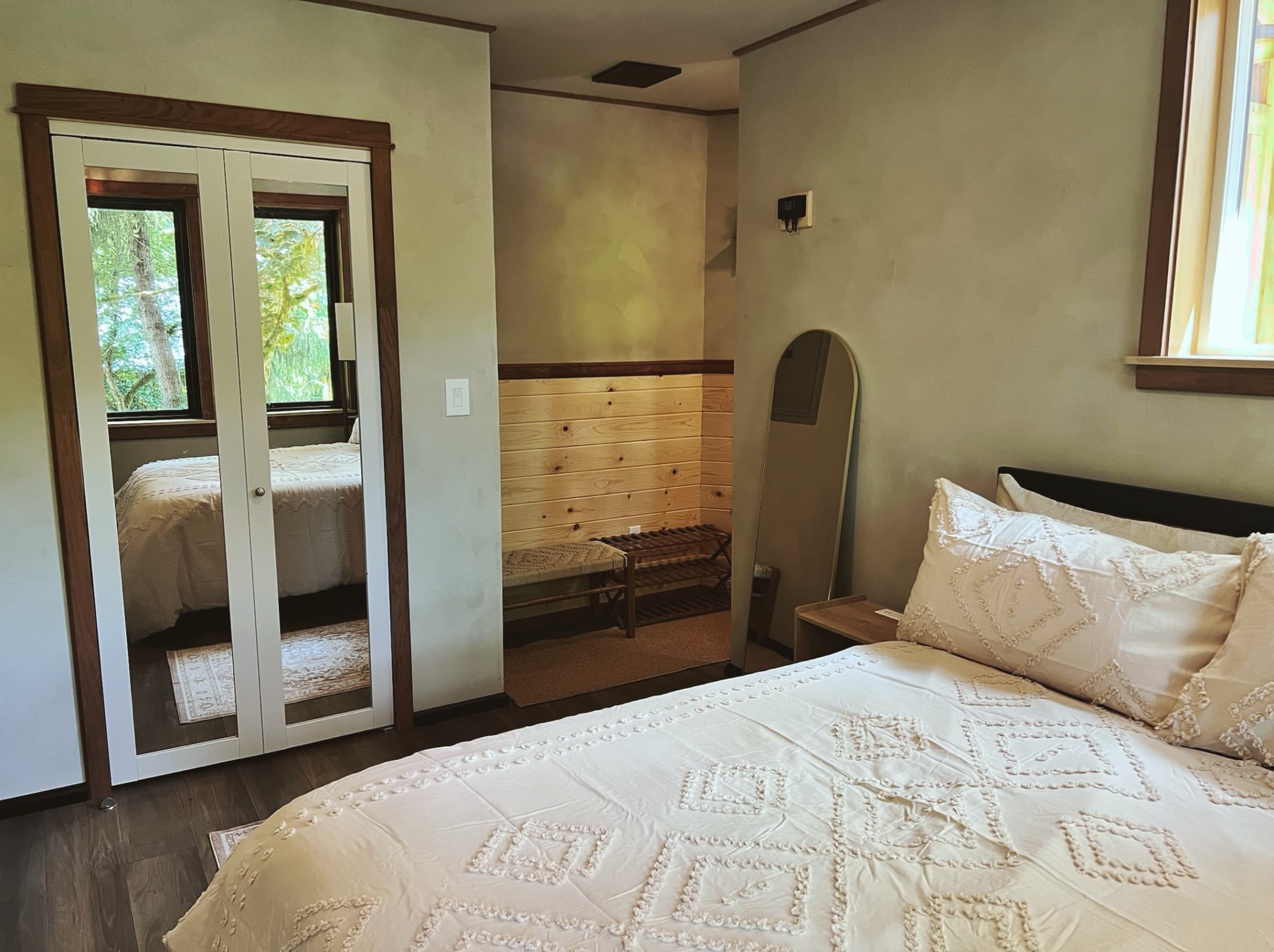 Nest Bedroom — photo 3