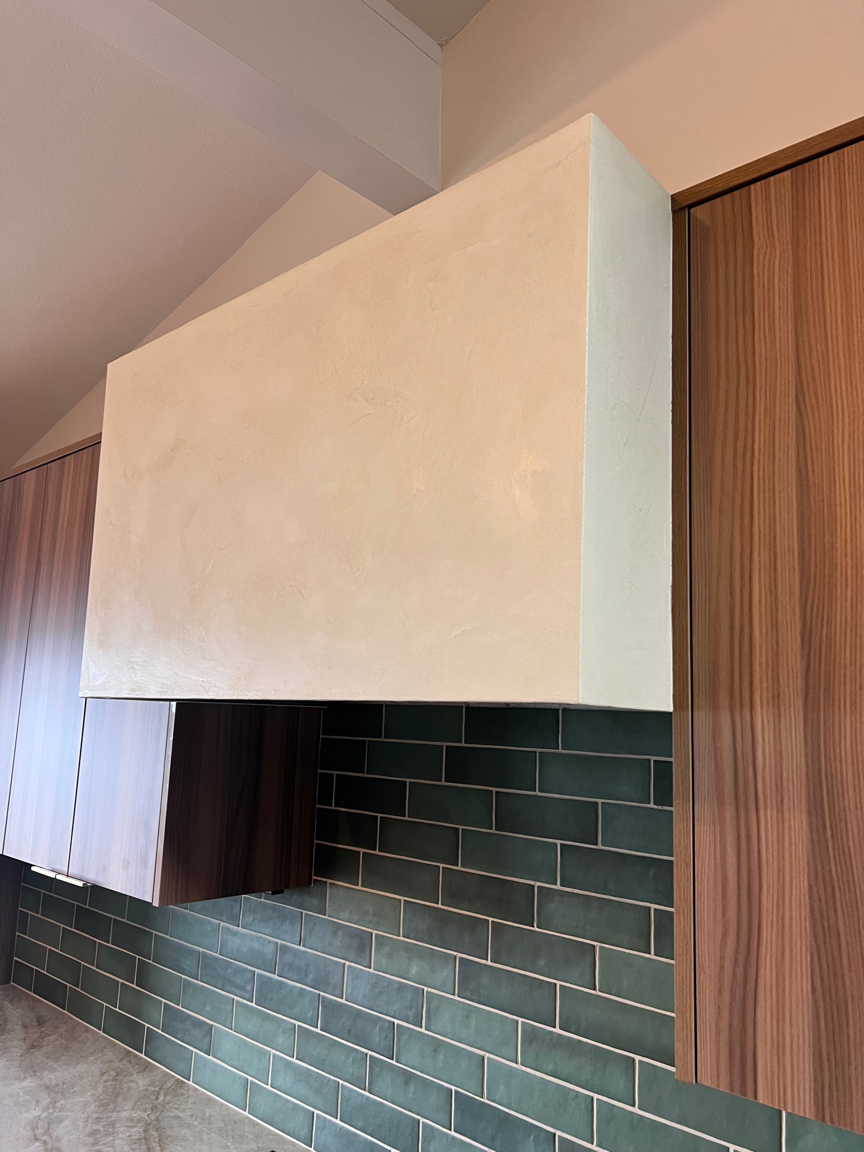 Range Hood — photo 3